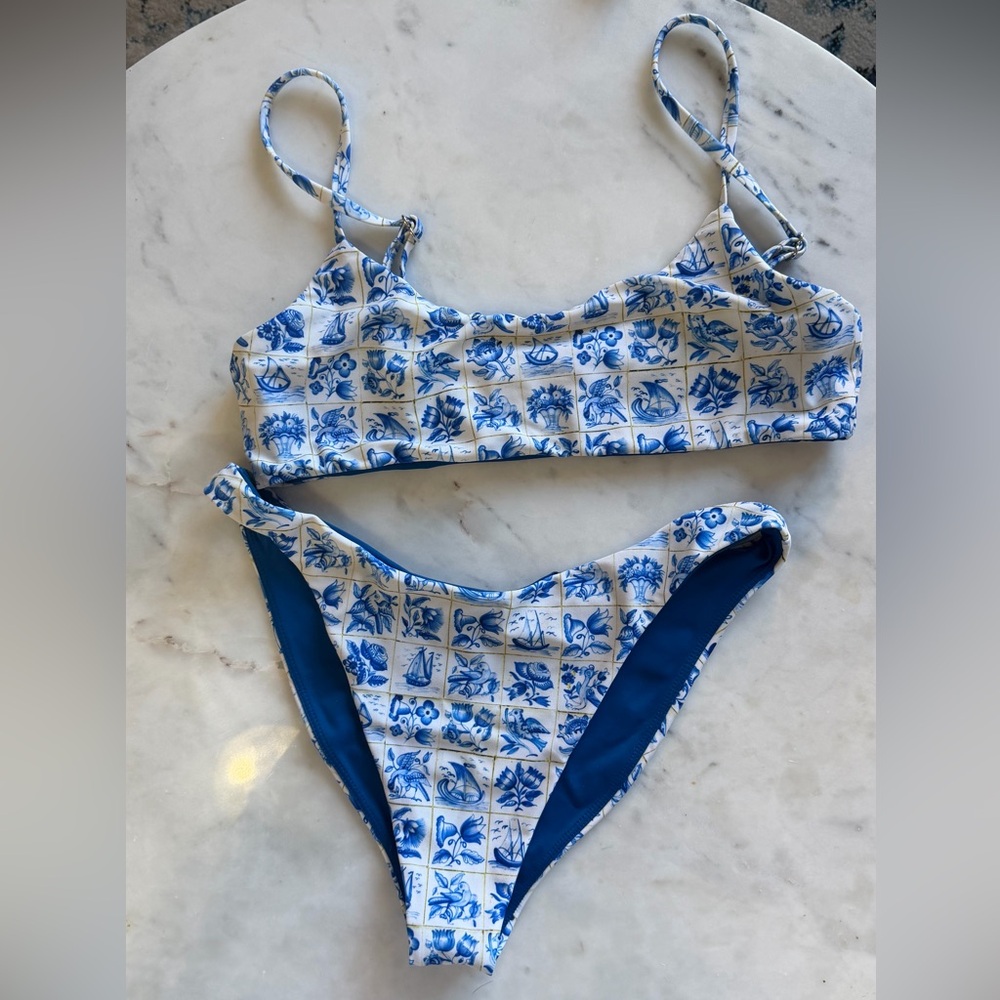 Blue and White Tile Print Bikini Set - Women Swim Bikinis